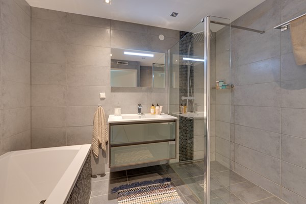 Medium property photo - Bisonstraat 55, 1448 WP Purmerend
